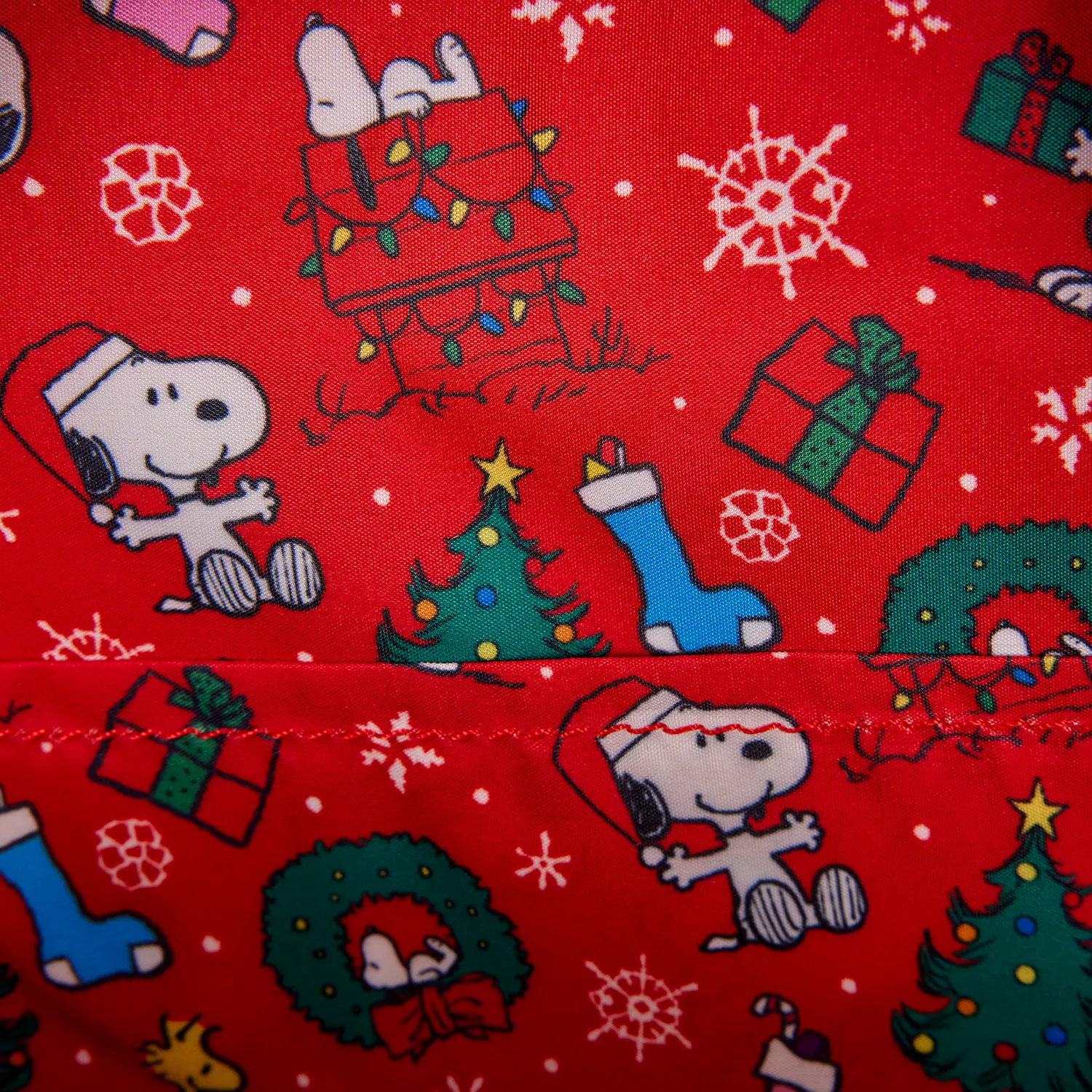 Peanuts Snoopy & Woodstock Holiday Plush Wreath Mini Backpack - Image 8